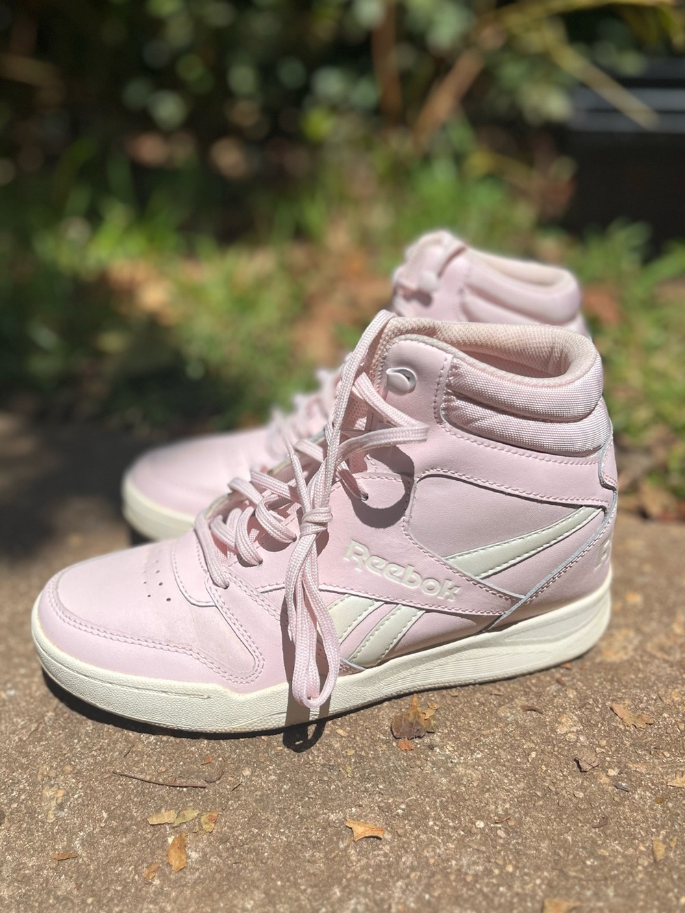 Reebok Light Pink High-Top Women's Sneakers Comfort Footbed Ortholite 8